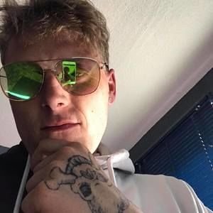 Meet your Posher, Dan